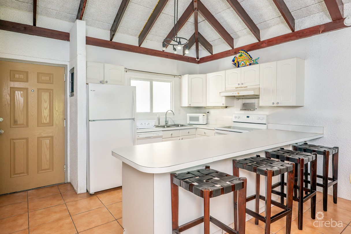 Sunset Cove  - Penthouse - Corner Unit - Image 16