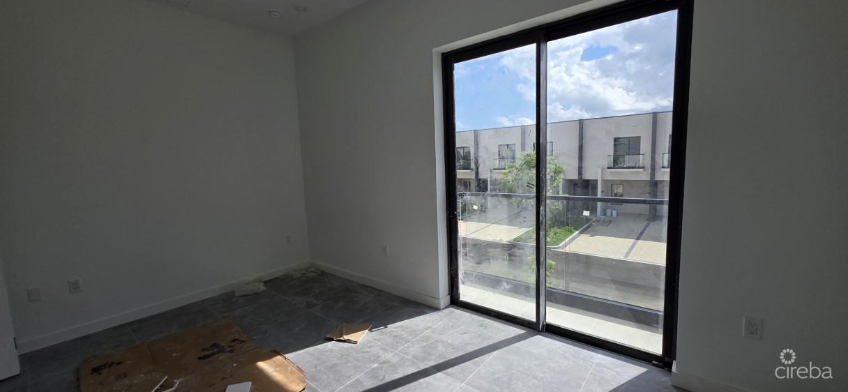 25k Cash Back New South Sound 2bed 2.5 Bath - Prive - Image 6