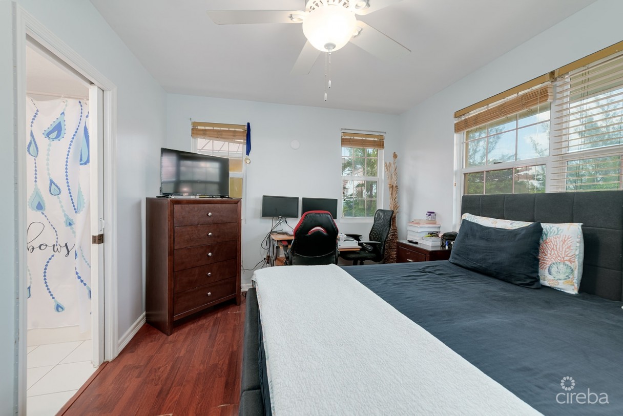 Ocean Club 2bed/2.5bath Condo - Image 7