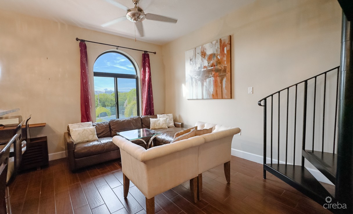 2 Bedroom San Sebastian Townhouse - Image 5