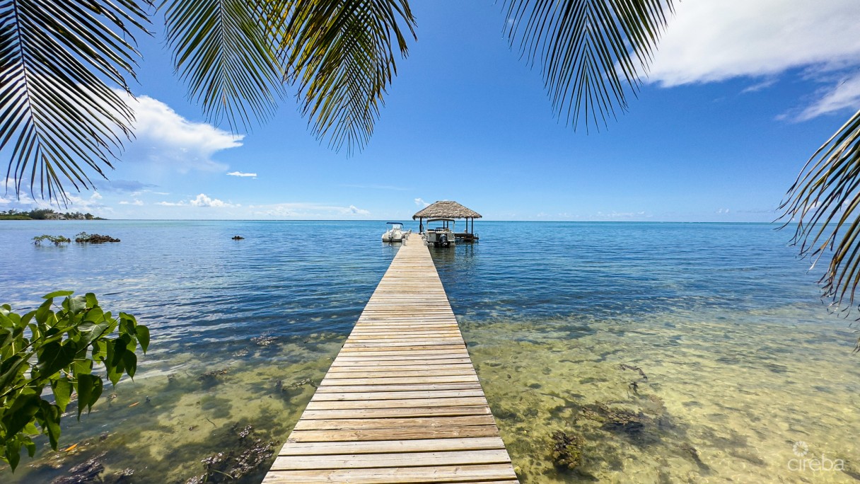 3 Bed Ocean View - By The Sea - Image 1