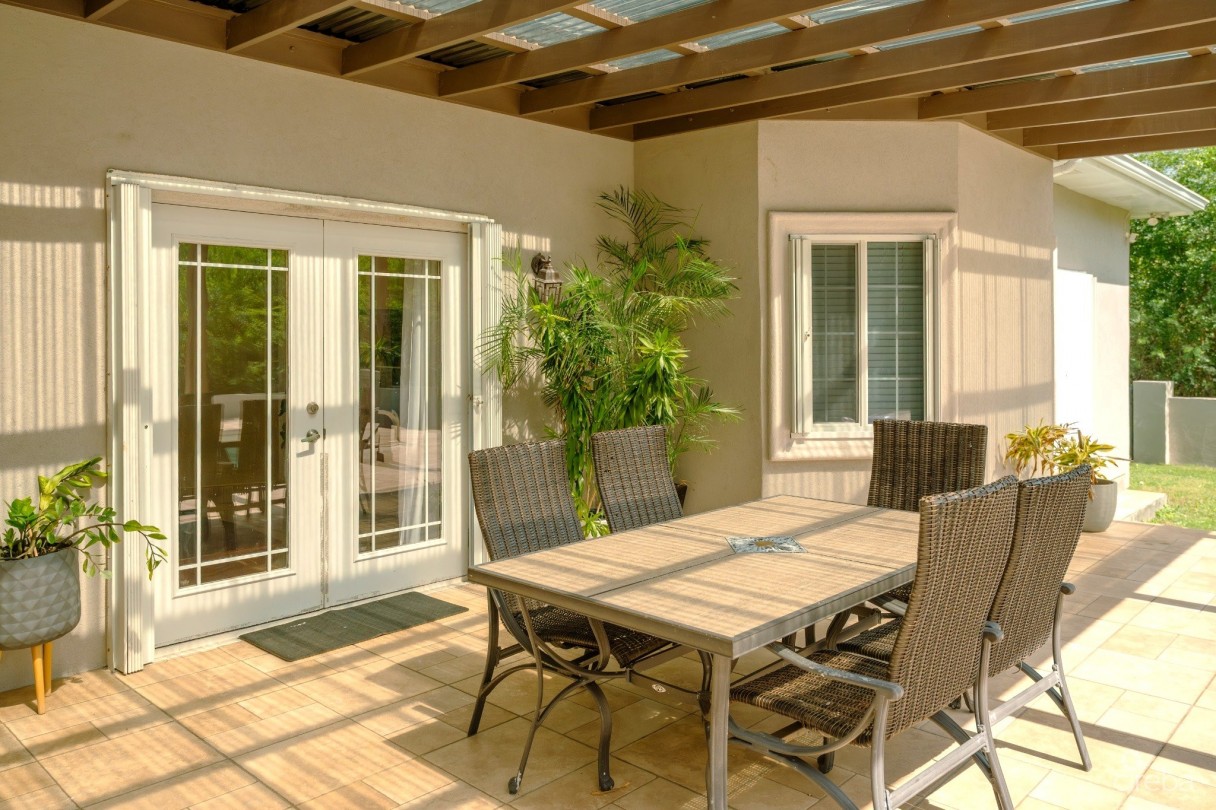 4 Bedroom Beautiful Family Home In Savannah - Image 15