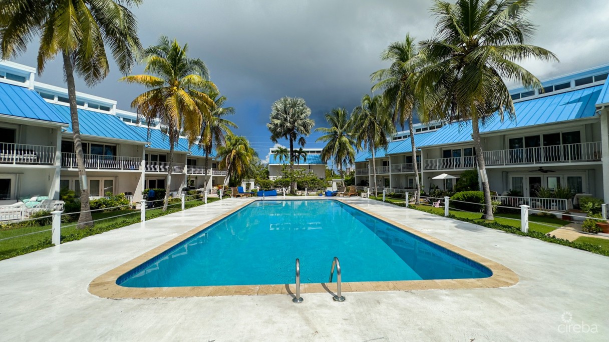 3 Bed Ocean View - By The Sea - Image 15