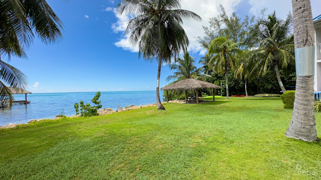 3 Bed Ocean View - By The Sea - Image 17