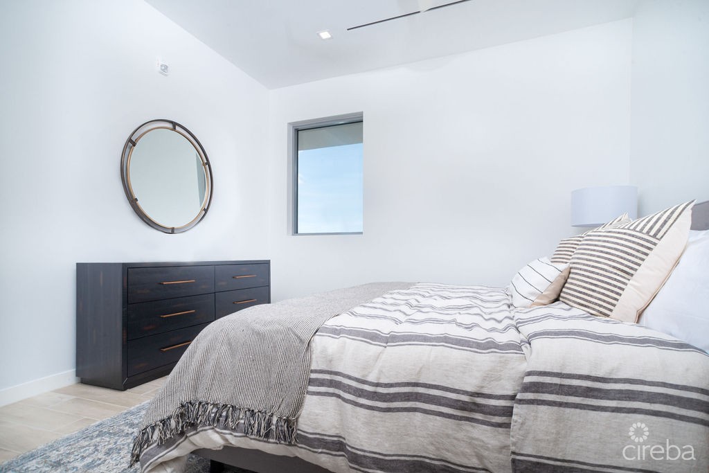 1 Bed One Canal Point - Image 7