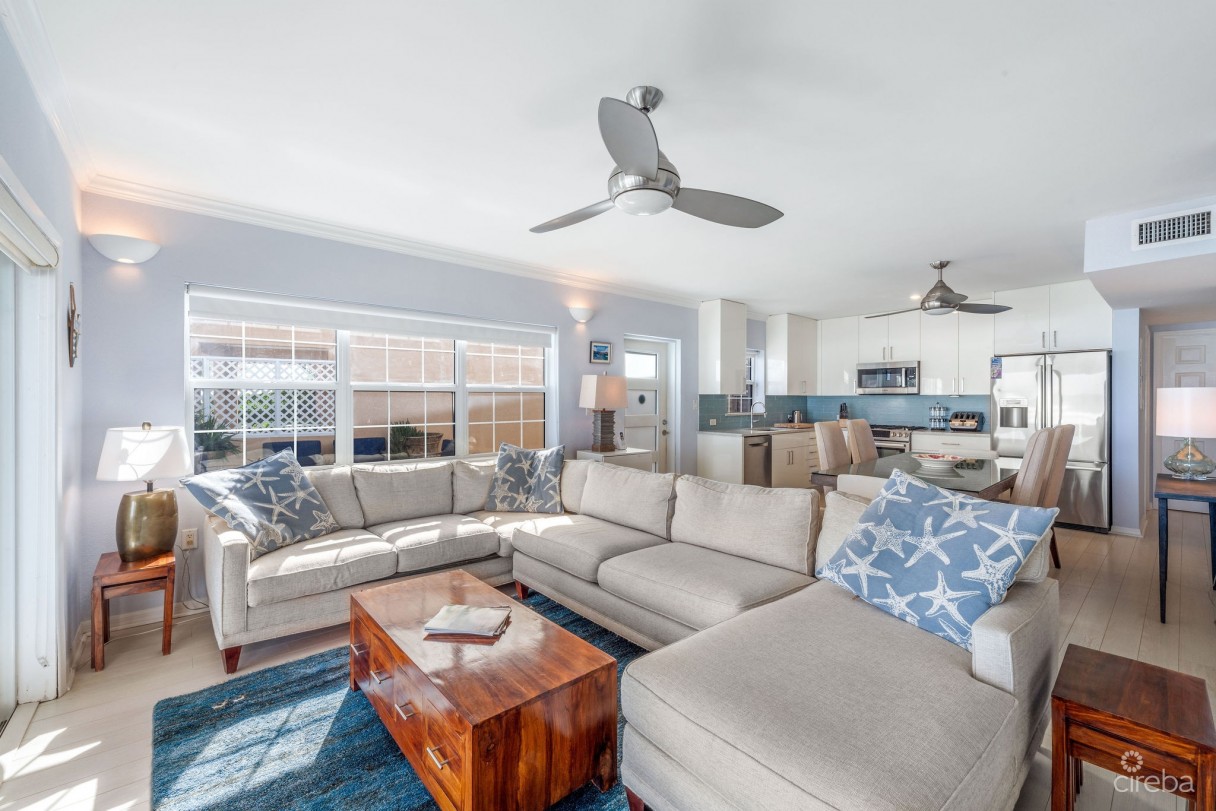 Mahogany Point Villas 3, Beach Front Townhome - Image 1