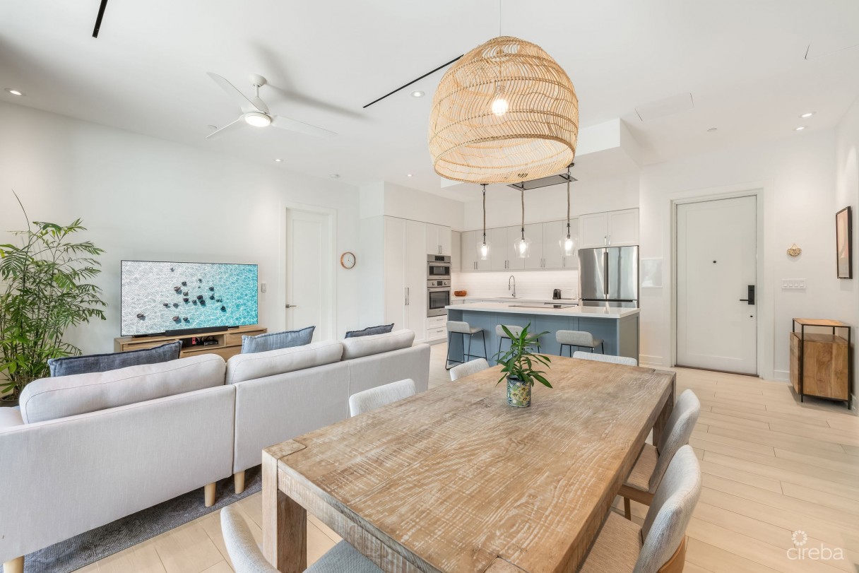 Olea 414 - Private Garden 2-bed Residence - Image 3