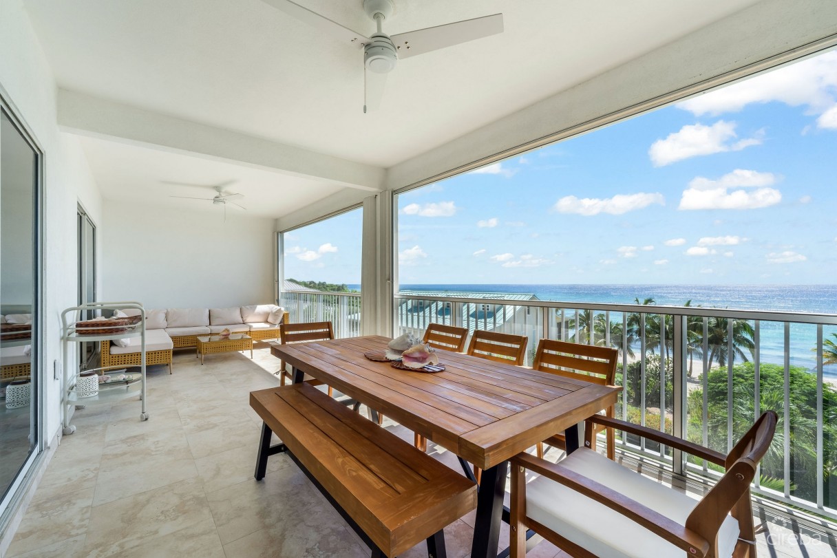 Superb Value And Views On Spotts Beach - 15 Coral Bay Village - Image 10