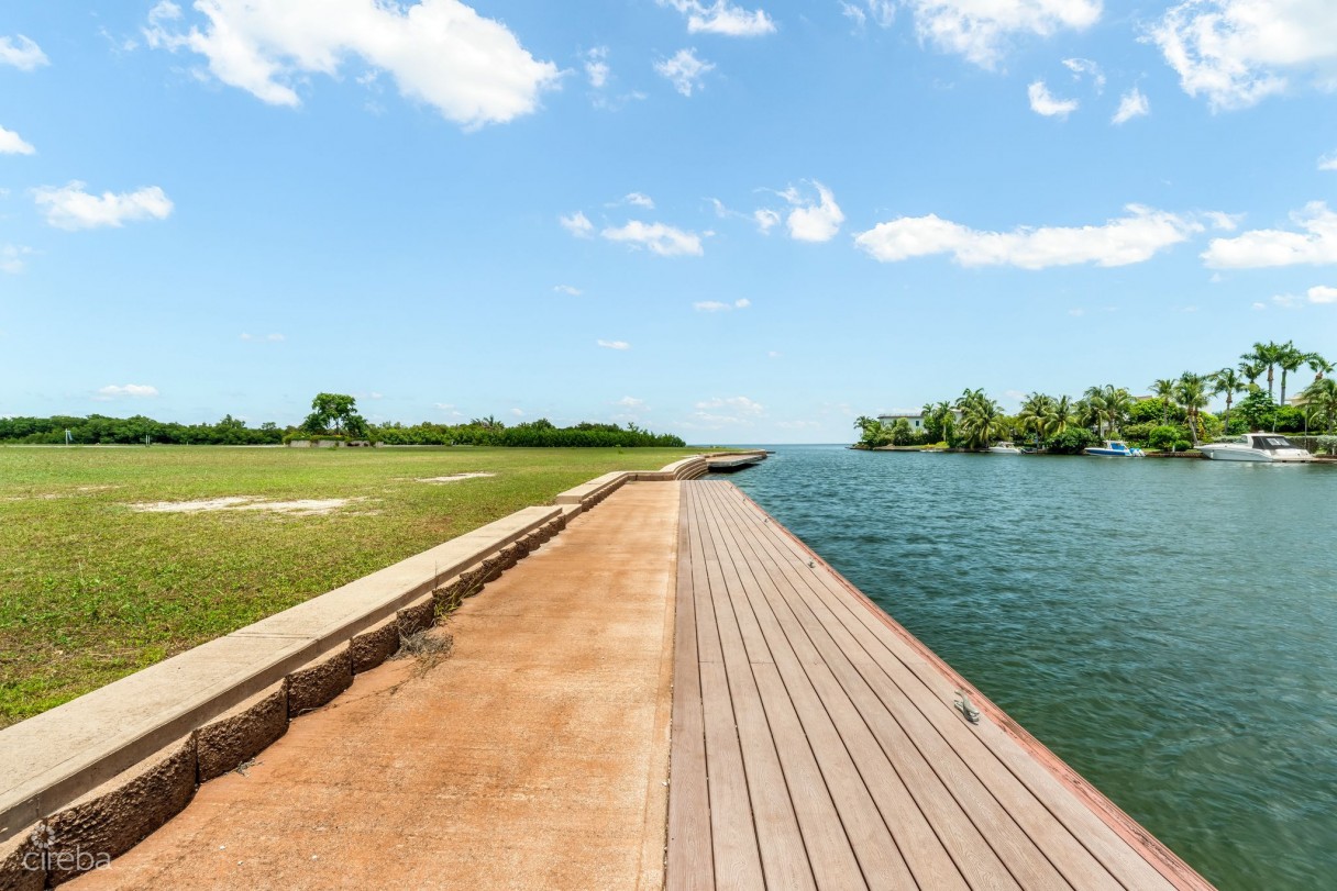 Harbour Reach Lot (large) - Image 4