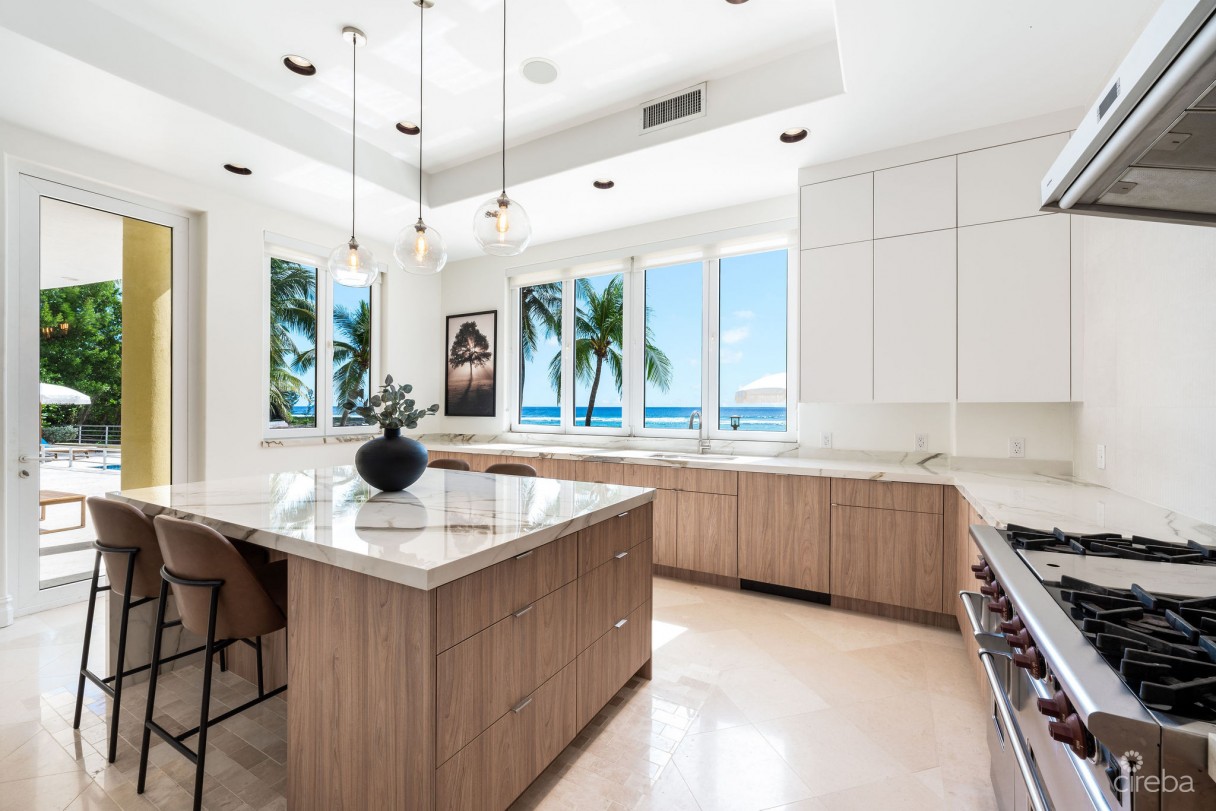 Villa Gabrielle Luxury Oceanfront Estate - Image 4