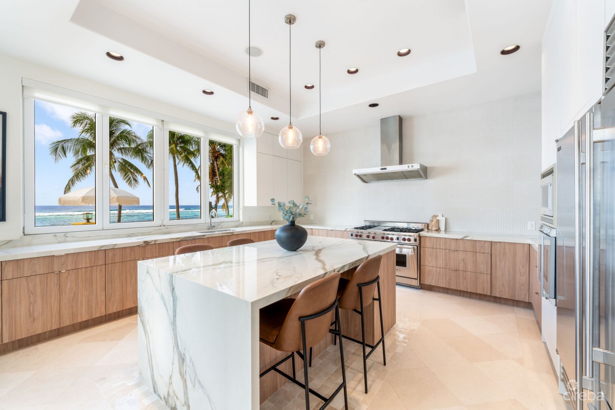 Villa Gabrielle Luxury Oceanfront Estate - Image 3
