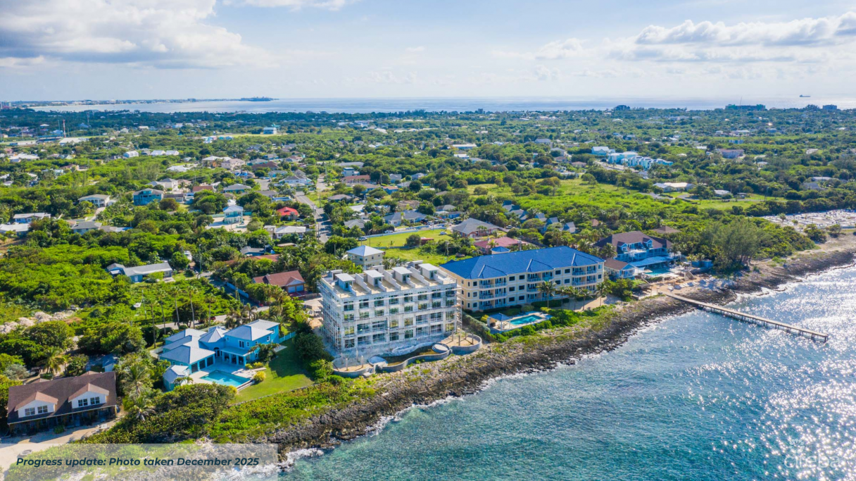 Waves 1, Oceanfront End Unit - Image 4