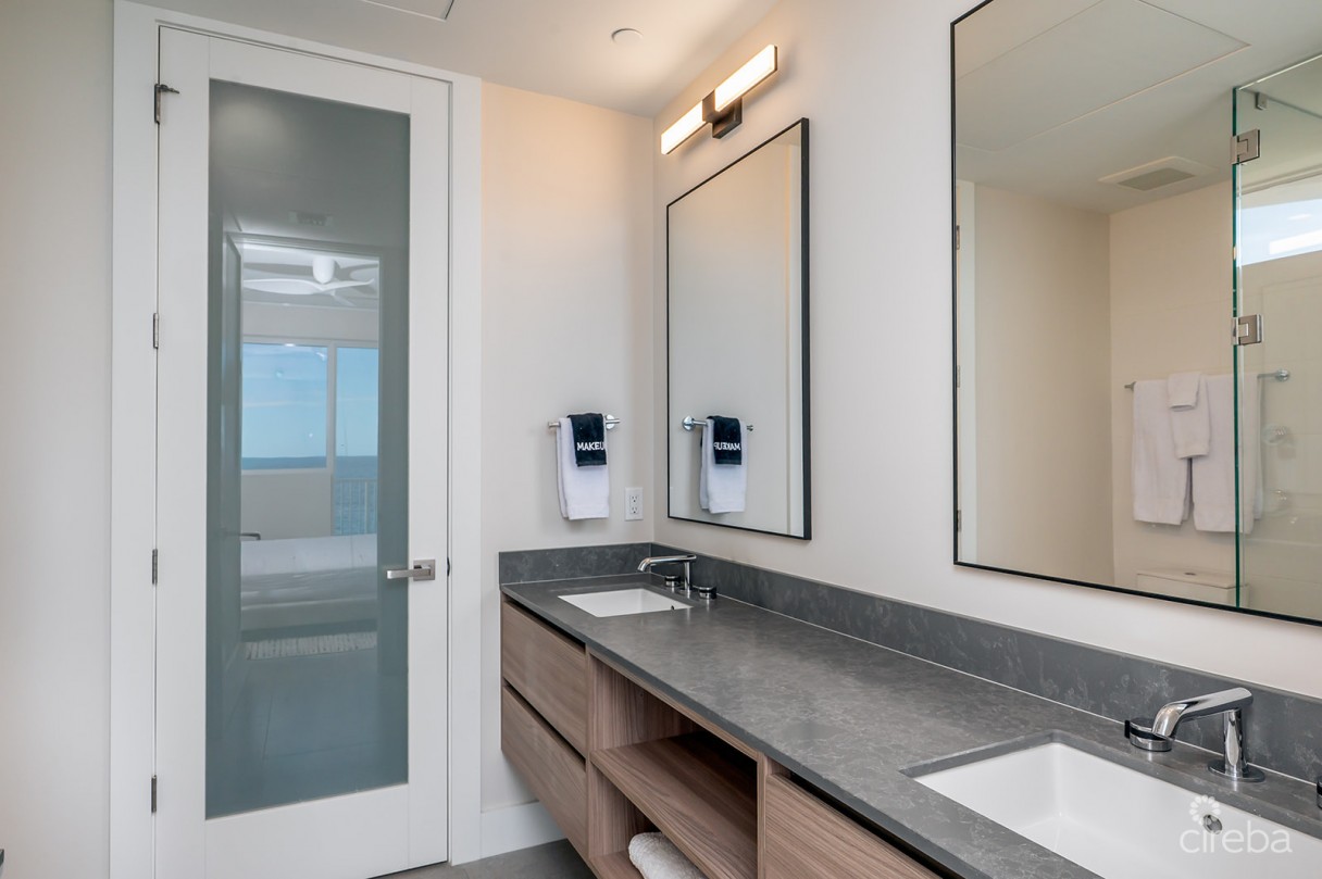 Point West Penthouse #28 - Two Bed Ocean View - Image 7