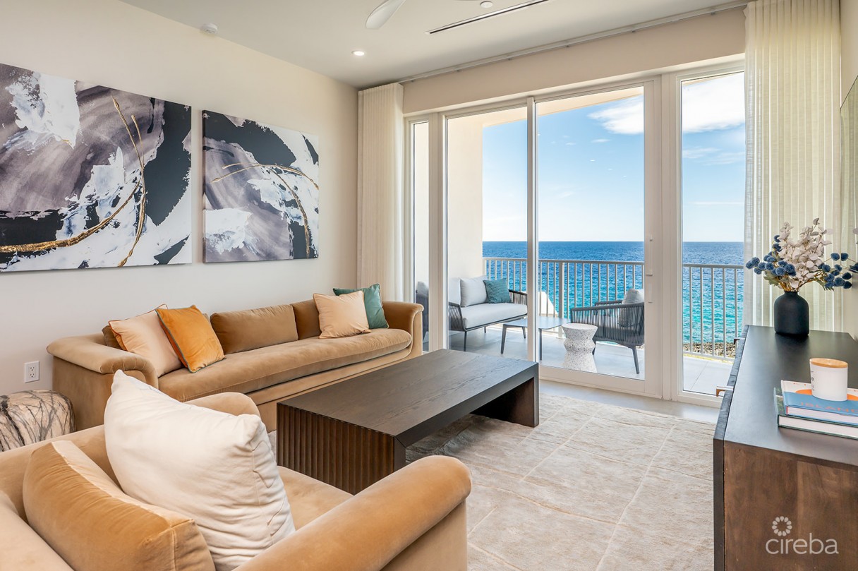 Point West Penthouse #28 - Two Bed Ocean View - Image 1