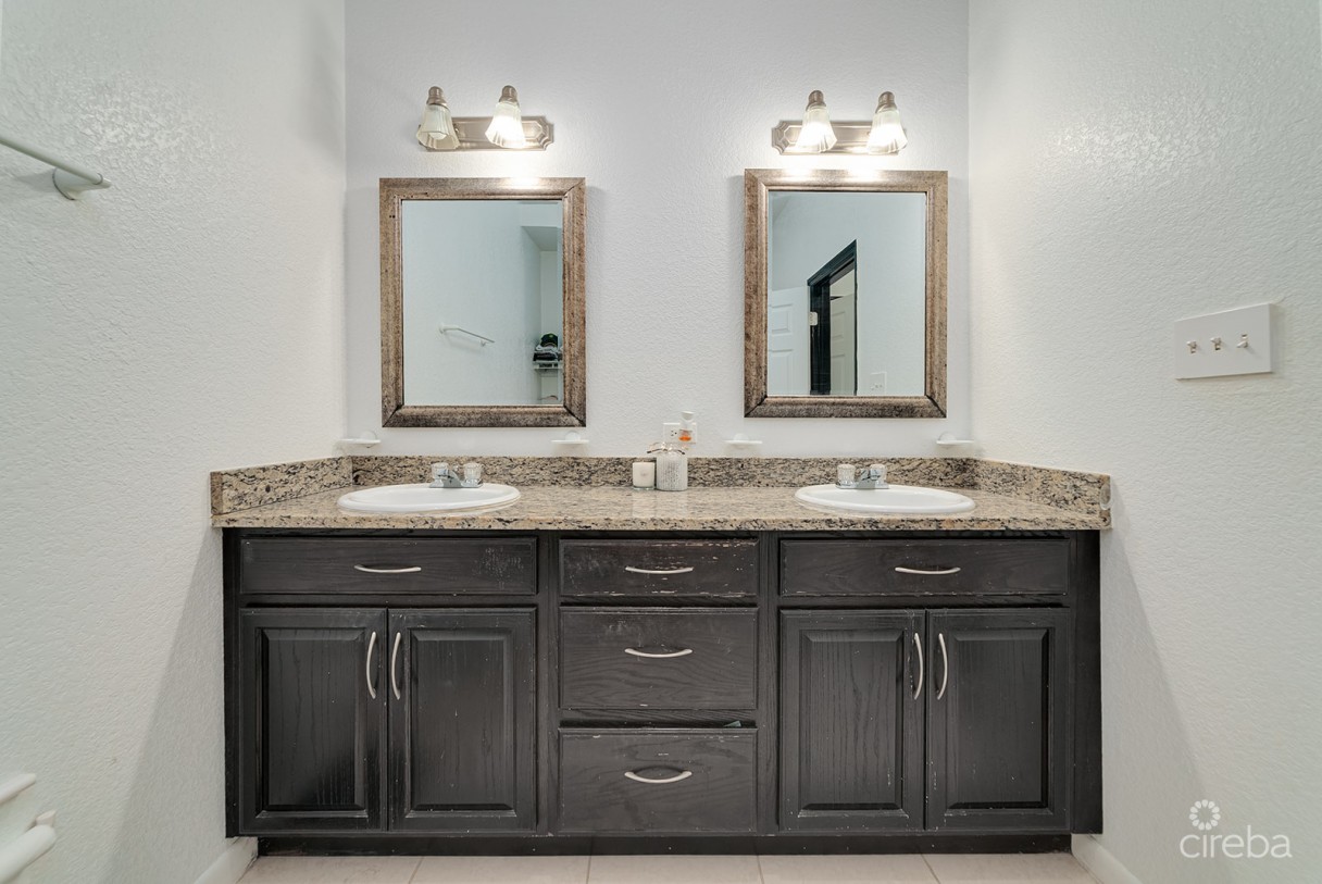 Mizpah 2 Bed Townhome - Image 5