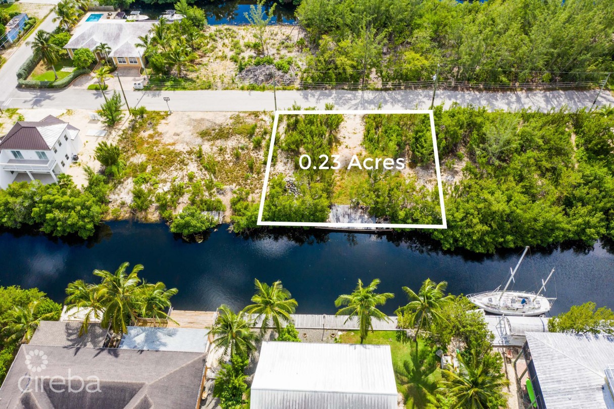 Green Street 0.23 Acres, Savannah Canal-front - Image 3