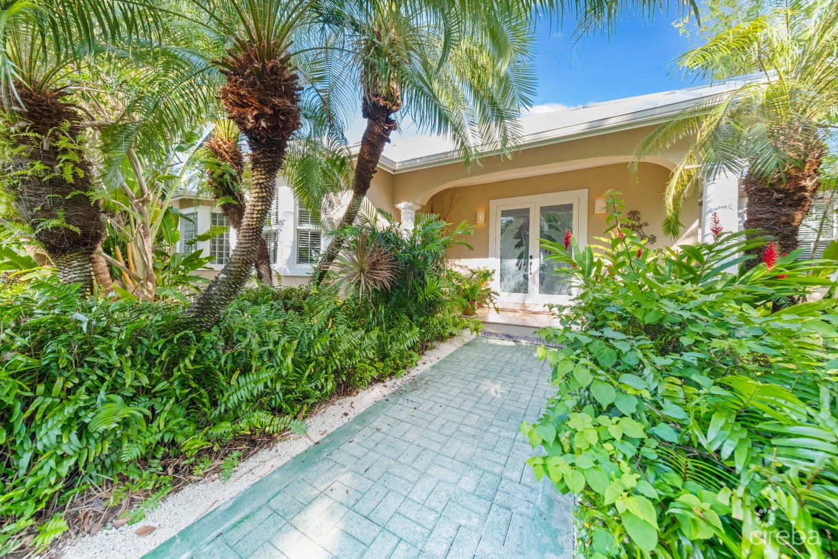 Timeless Palm Island Circle Estate - Image 13