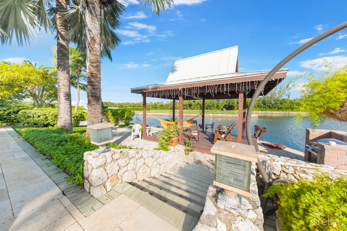 Timeless Palm Island Circle Estate - Image 7