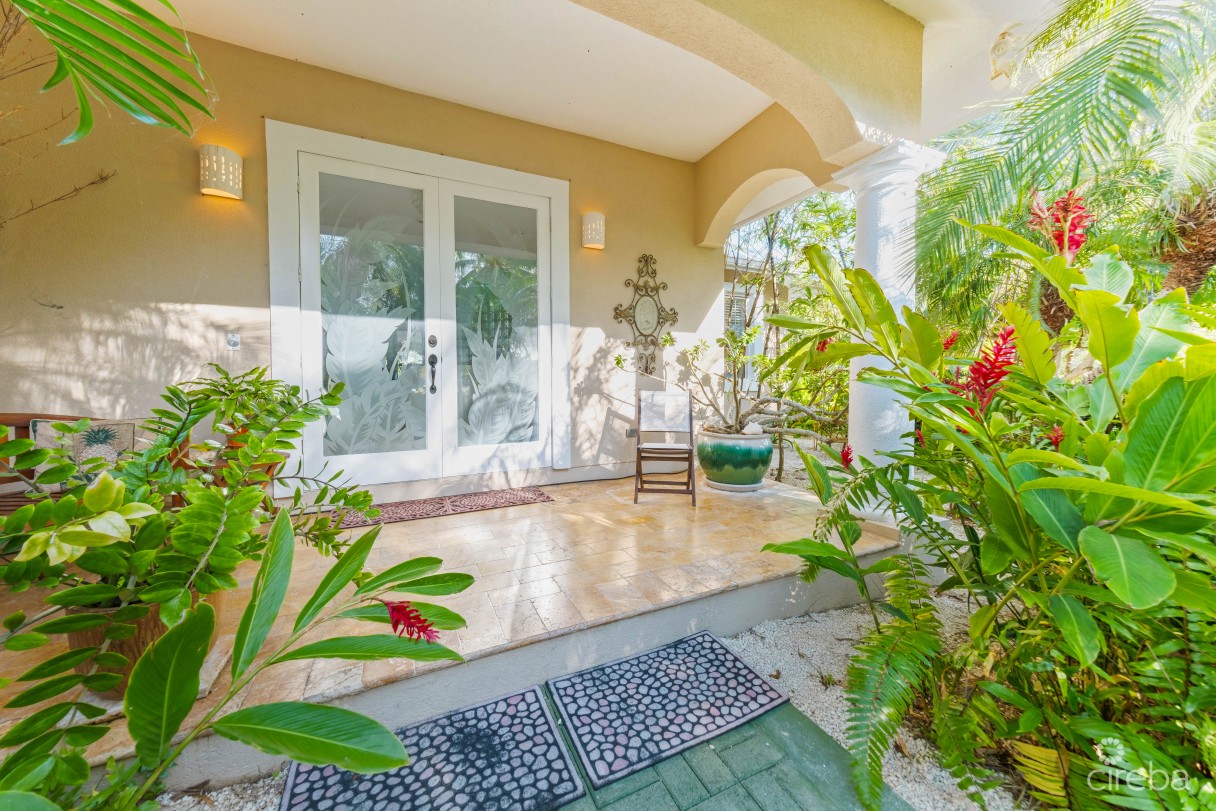 Timeless Palm Island Circle Estate - Image 24