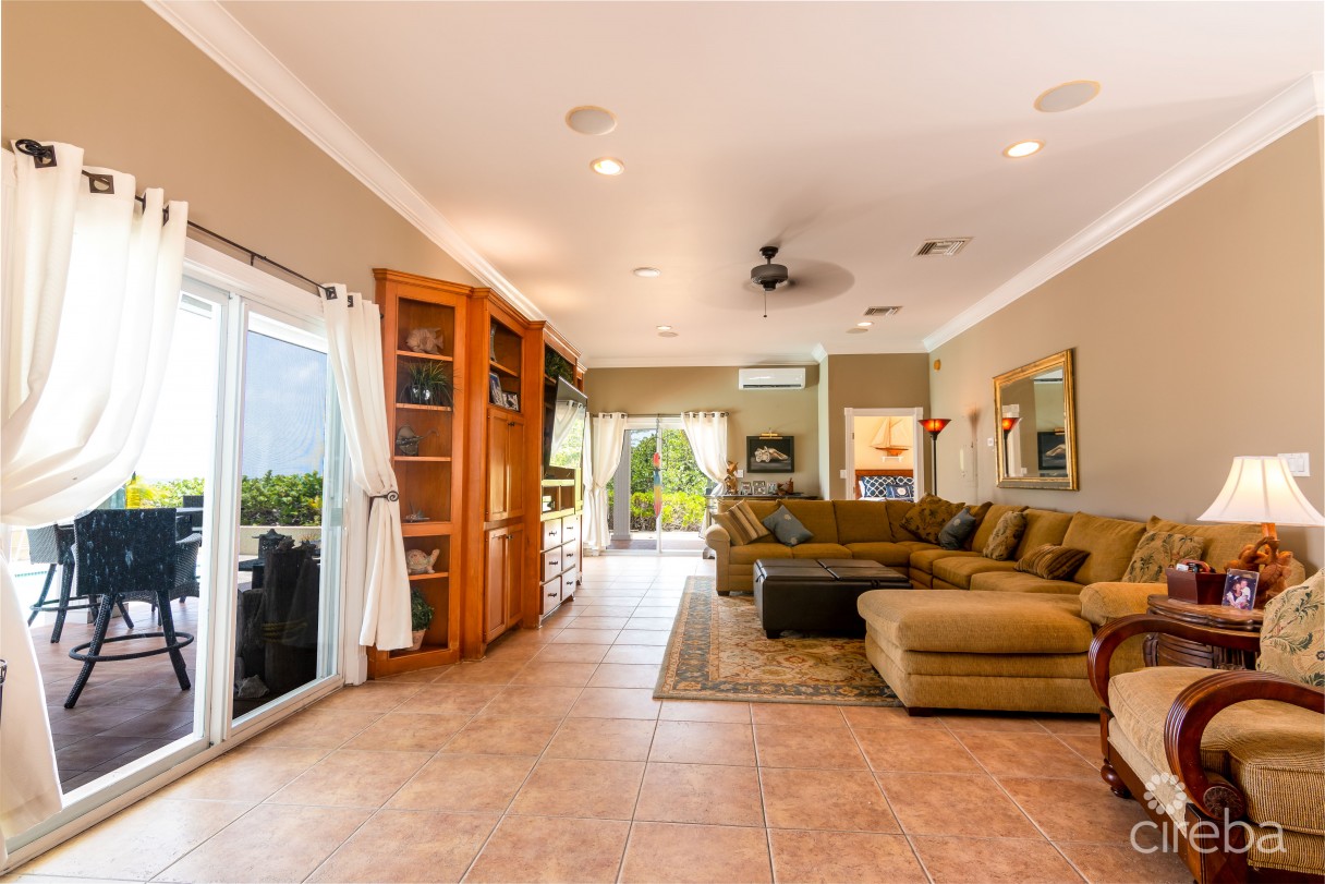 Irish Cottage - Image 5