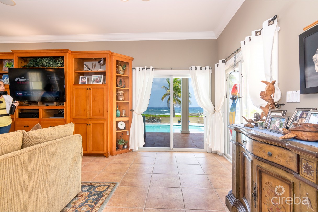 Irish Cottage - Image 8