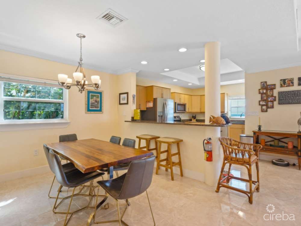 4 Bed Ocean Front In Savannah - Image 4