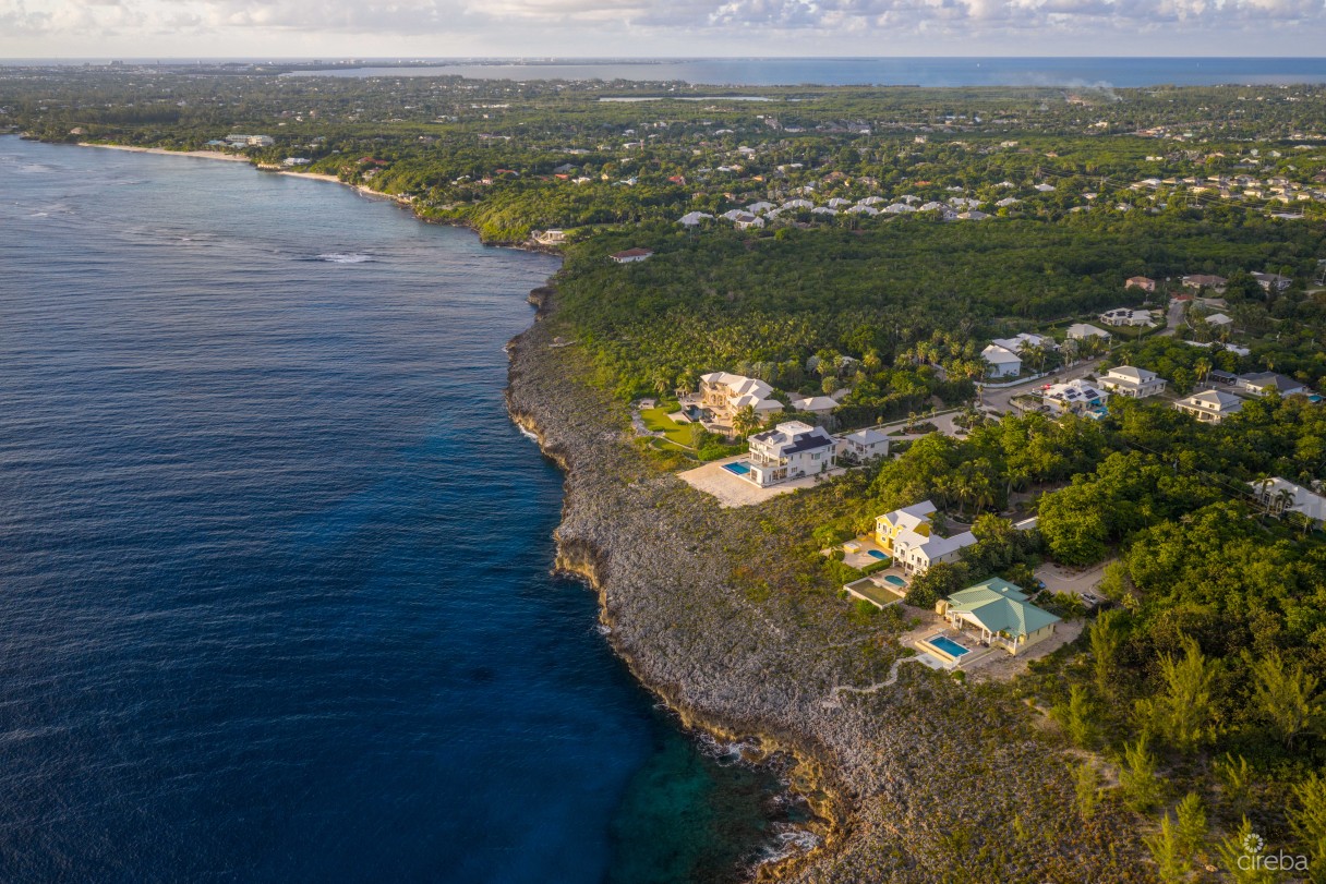 4 Bed Ocean Front In Savannah - Image 8