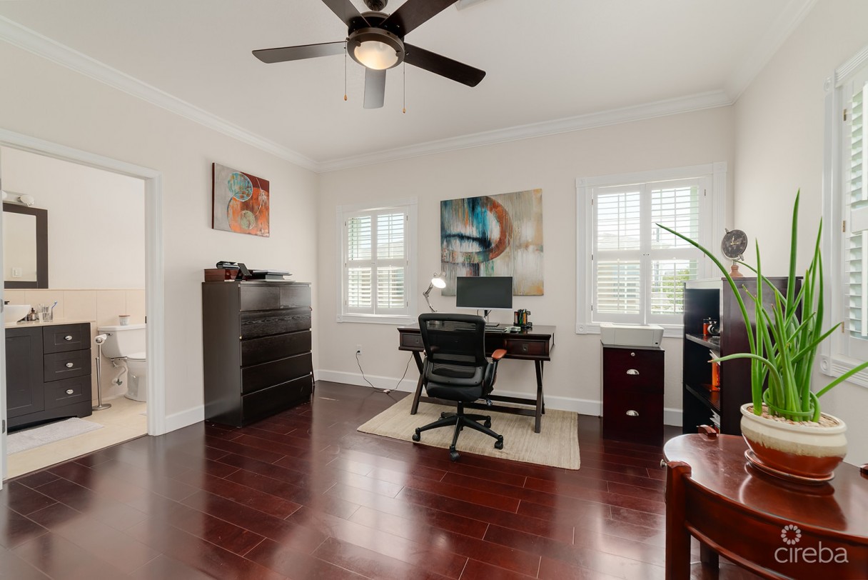 Conch Point Gardens - Image 12