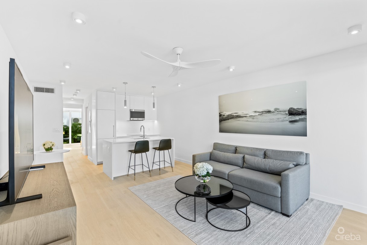 Beachfront Condo Island Pine Villas - Image 8