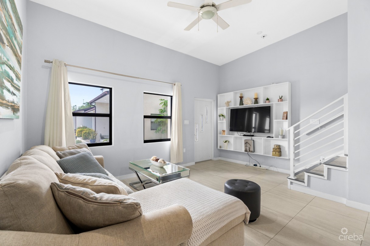 Oasis Townhome #7 - Image 4