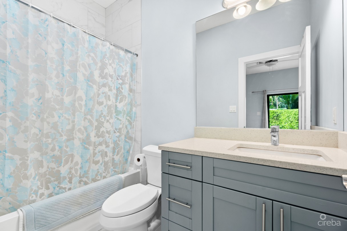 Oasis Townhome #7 - Image 14