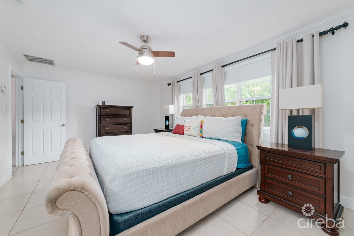 Rare Opportunity On Smb Corridor - Home On 0.4 Acres - Image 4