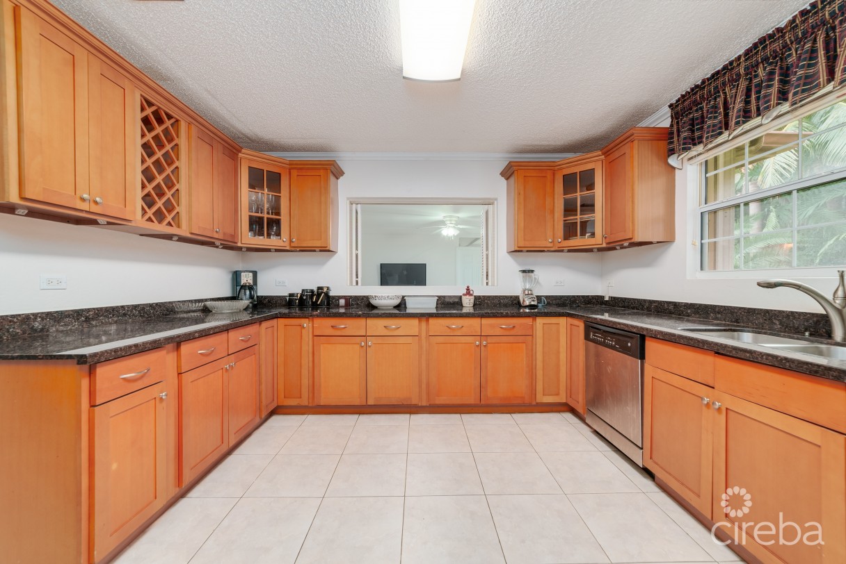 Rare Opportunity On Smb Corridor - Home On 0.4 Acres - Image 3