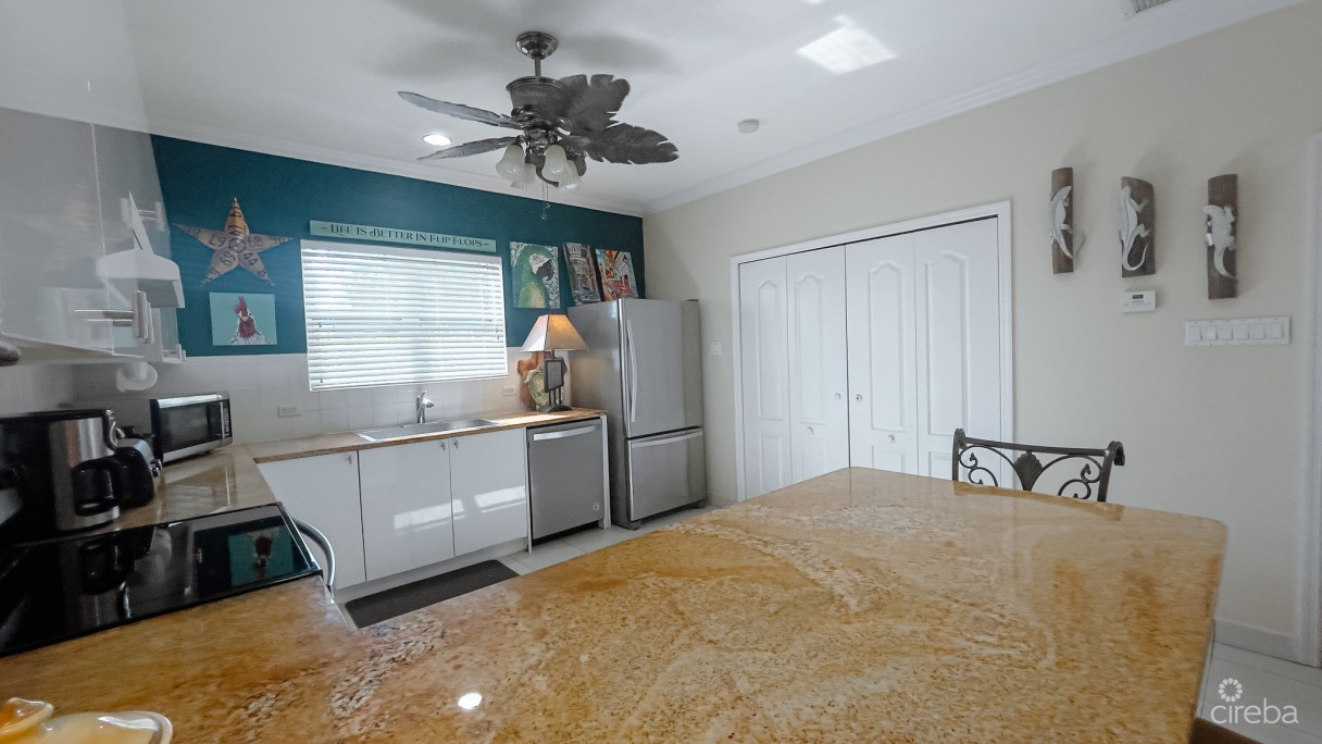 2 Bed South Sound Townhome  Grand Palms - Image 6