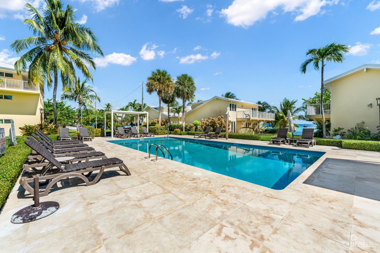 Caribbean Paradise 8, 3 Bed + Den Beachfront Villa - Image 20