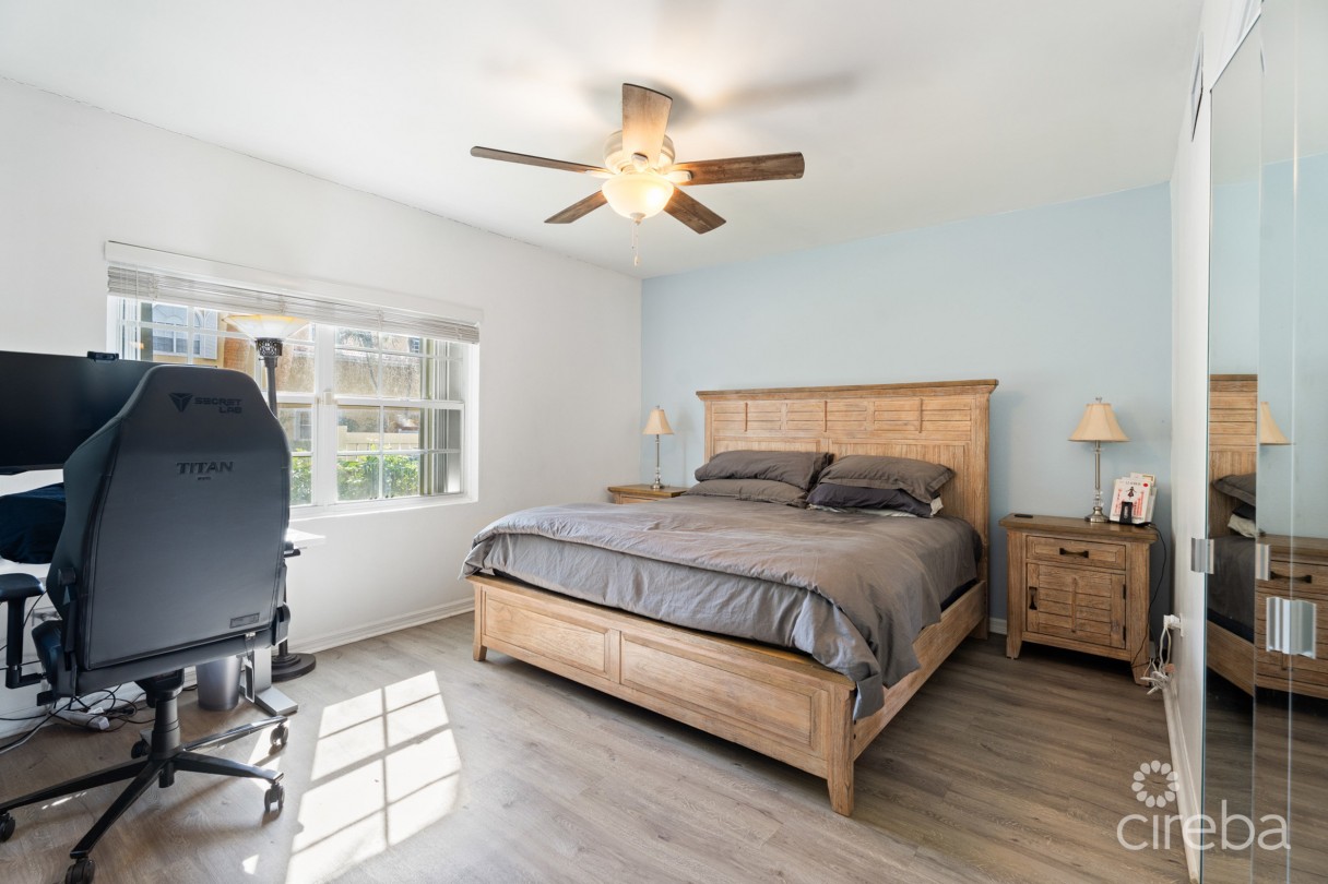 Fountain Court 3 Bed Plus Den - Image 6