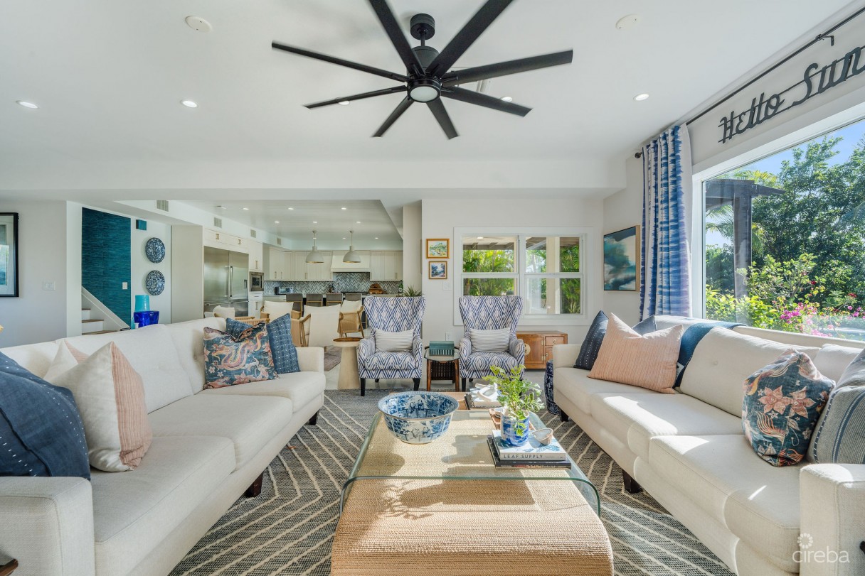 Fully Renovated 4-bed Canal Front Home With Den & Dock | The Shores - Image 2