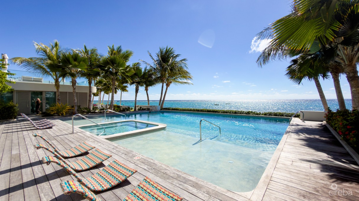 Tides Beachfront Residence - Image 15