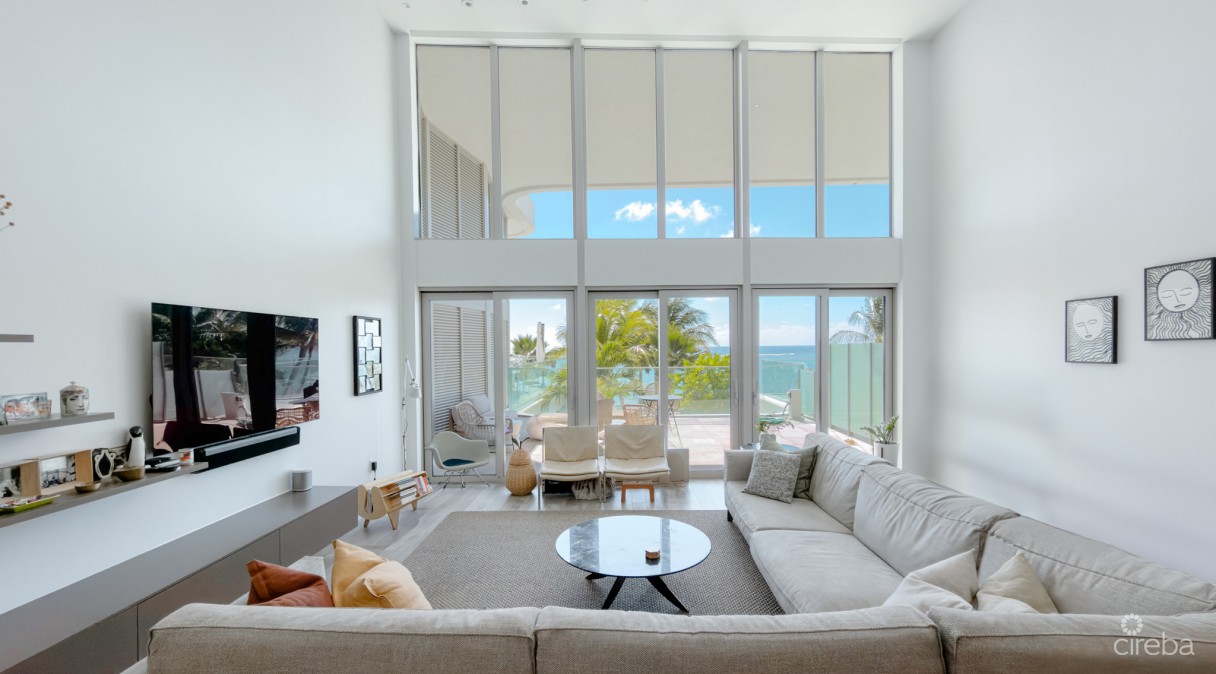 Tides Beachfront Residence - Image 6