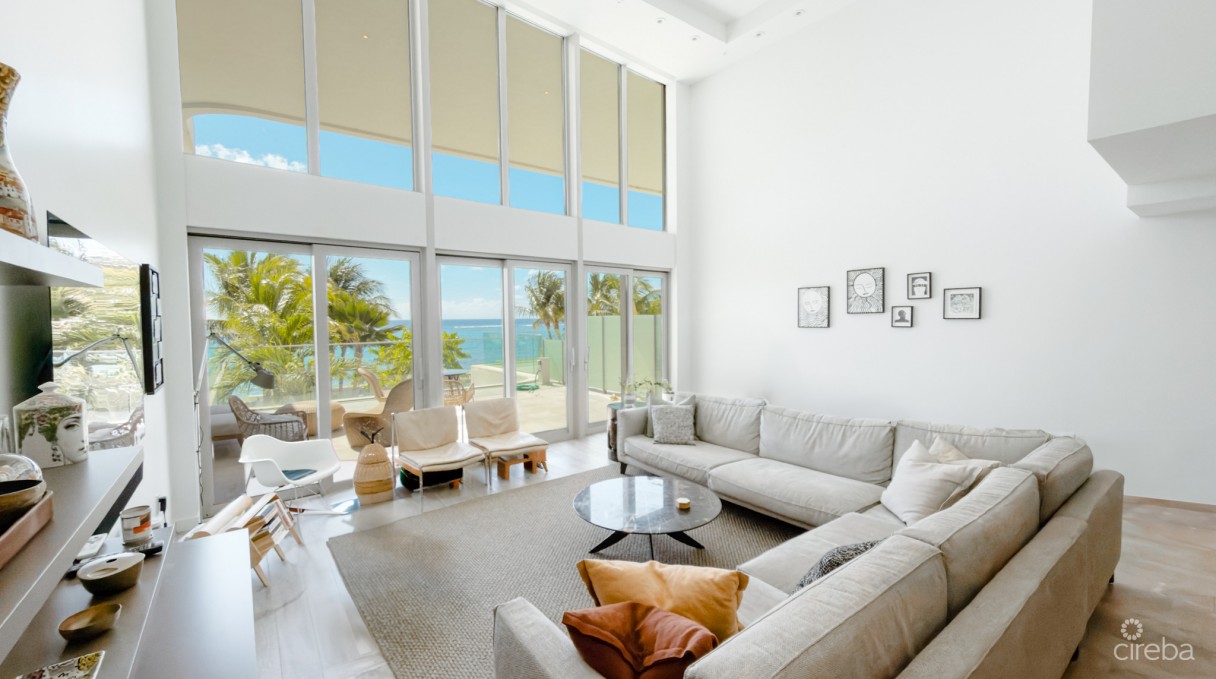 Tides Beachfront Residence - Image 4