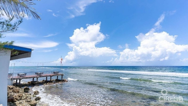 The Lighthouse Restaurant - Image 5