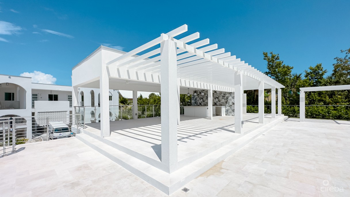 Sunset Point Oceanfront Condo - Image 22