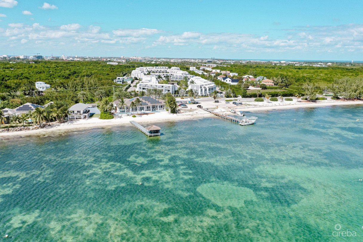 Vela 61, South Sound Townhome - Image 1