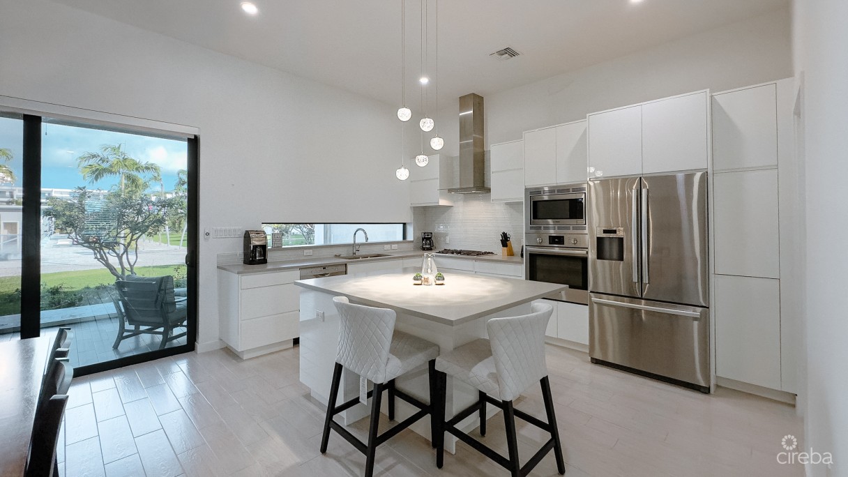 Vela 61, South Sound Townhome - Image 4