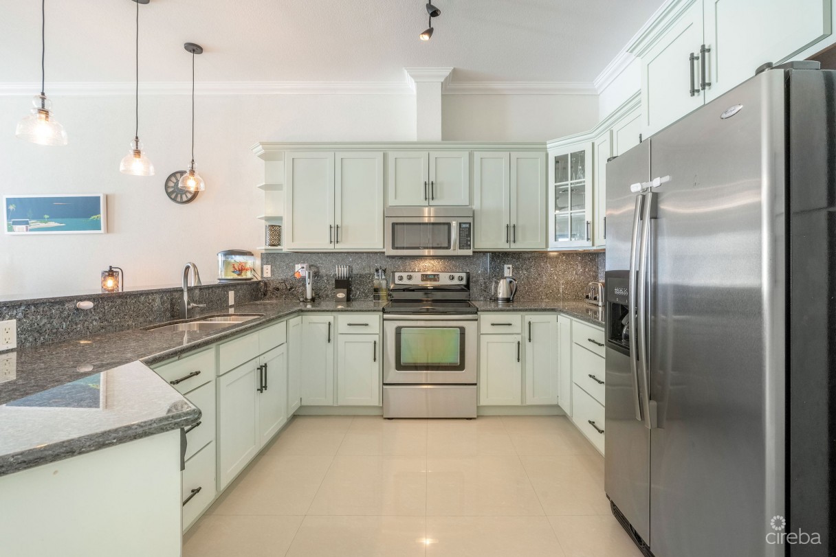 Westview- Ground Floor Oceanfront Condo - Image 7