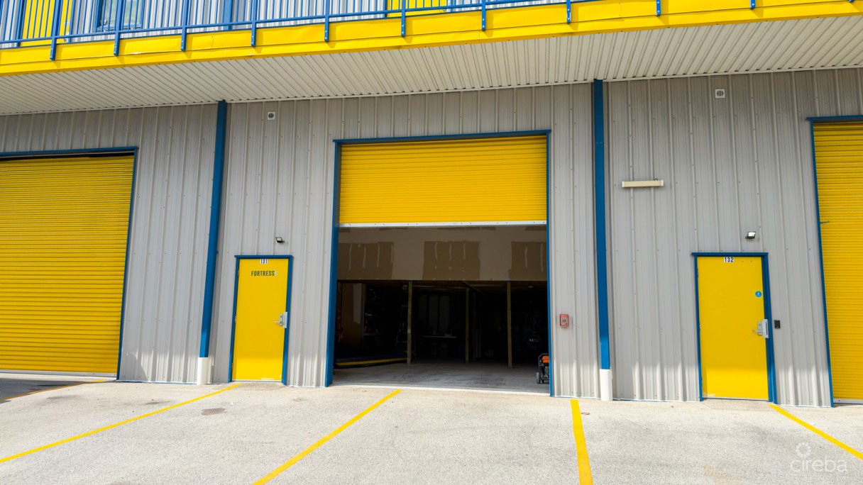 Barcadere Warehouse And Office - Image 4