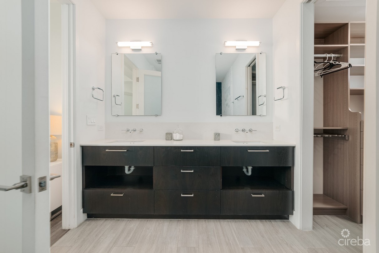 #201 Cypress Pointe North - Canal Front Condo - Image 7