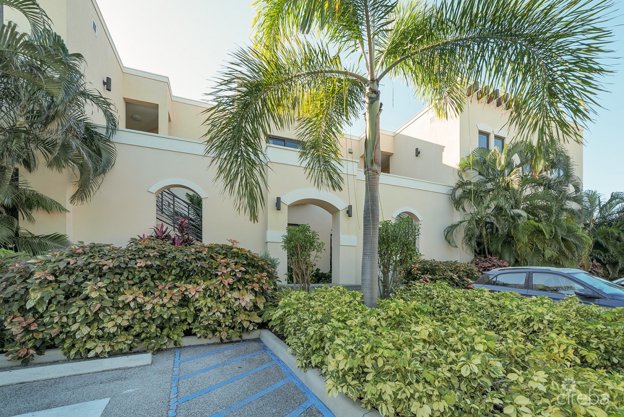 #201 Cypress Pointe North - Canal Front Condo - Image 15