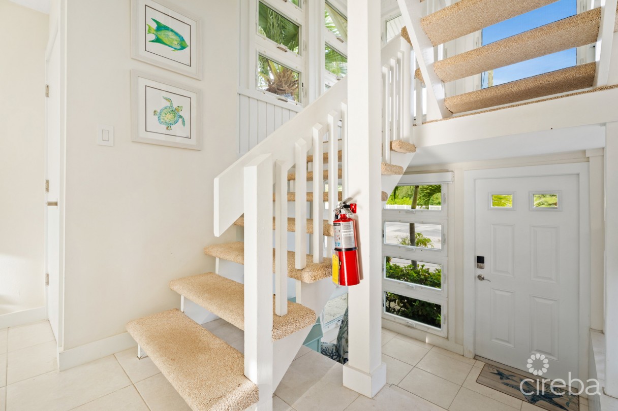 Island House 15, Rum Point Beachfront Townhome - Image 18
