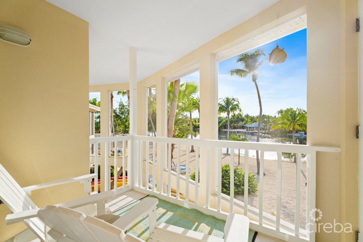 Island House 15, Rum Point Beachfront Townhome - Image 24